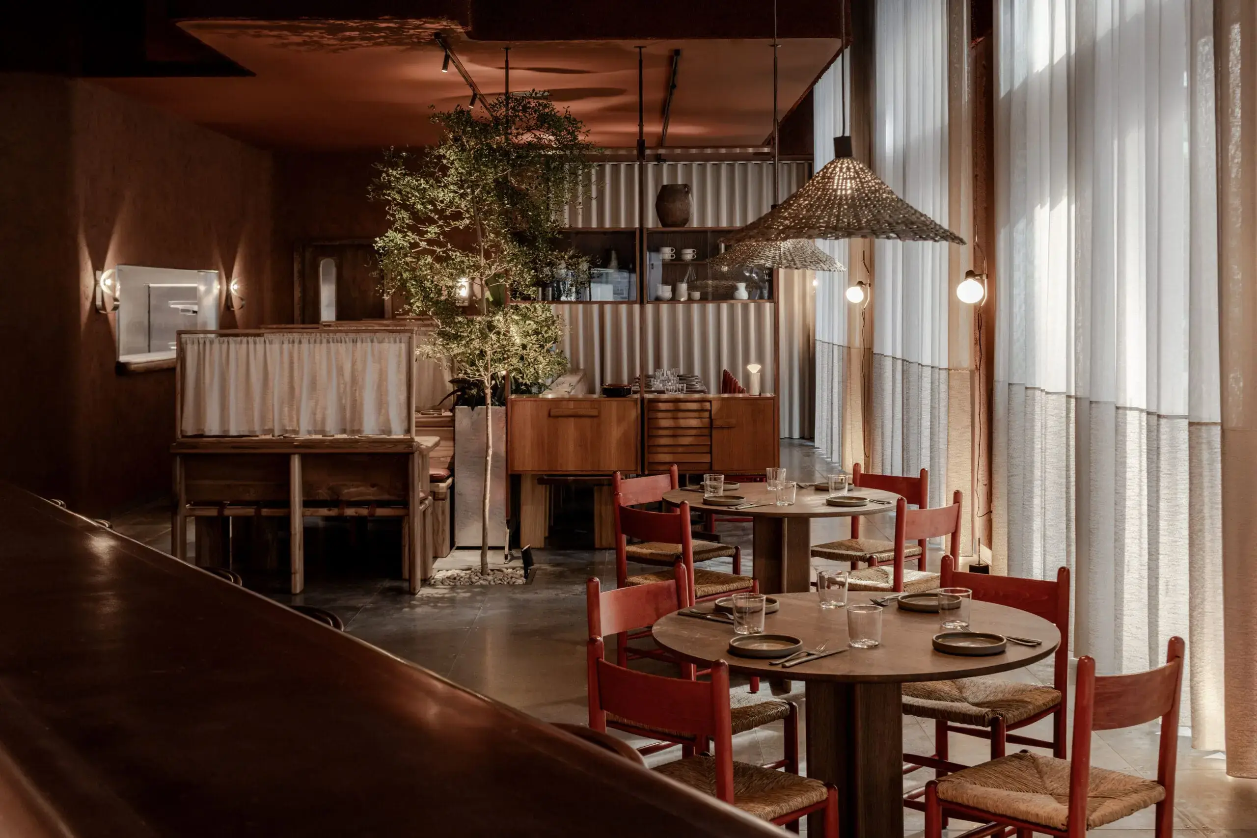 Ara Restaurant, featuring bold, global-dining inspired dishes. Aldgate East, London