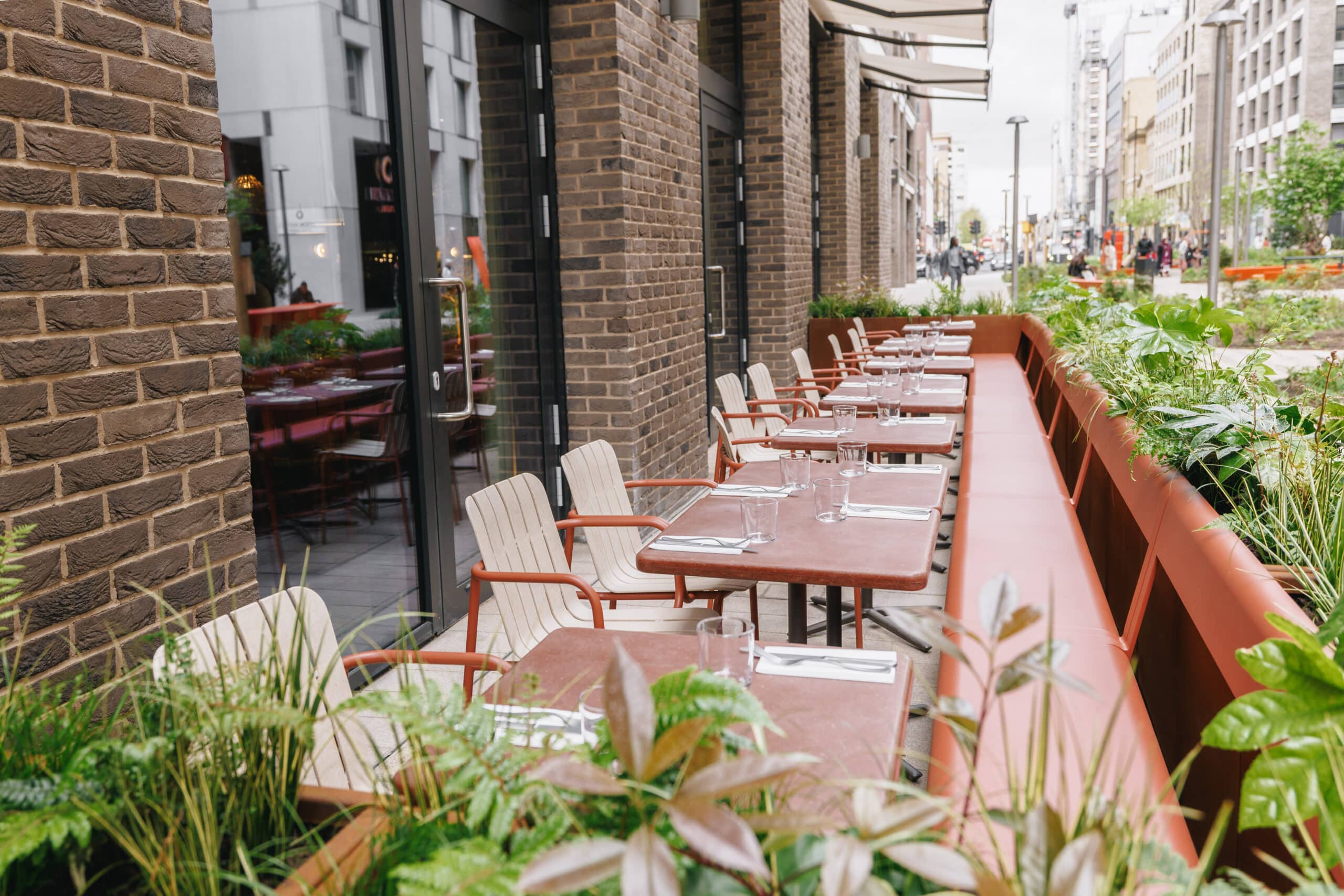 Home Ara Restaurant All day Dinning Aldgate East